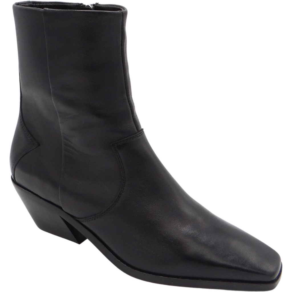 Caverley Shoes | Razzy Boot | Black