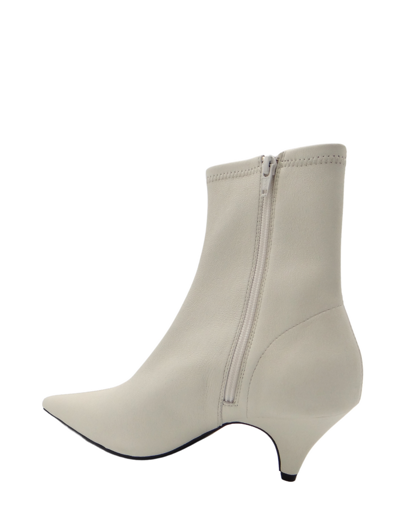 Caverley | Ivory Archie Boot