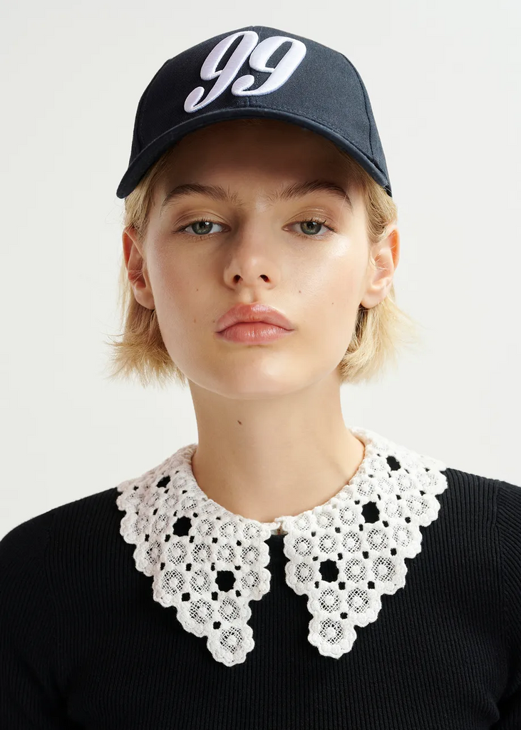 Essentiel Antwerp | Halamo Top W/Lace Collar | Black