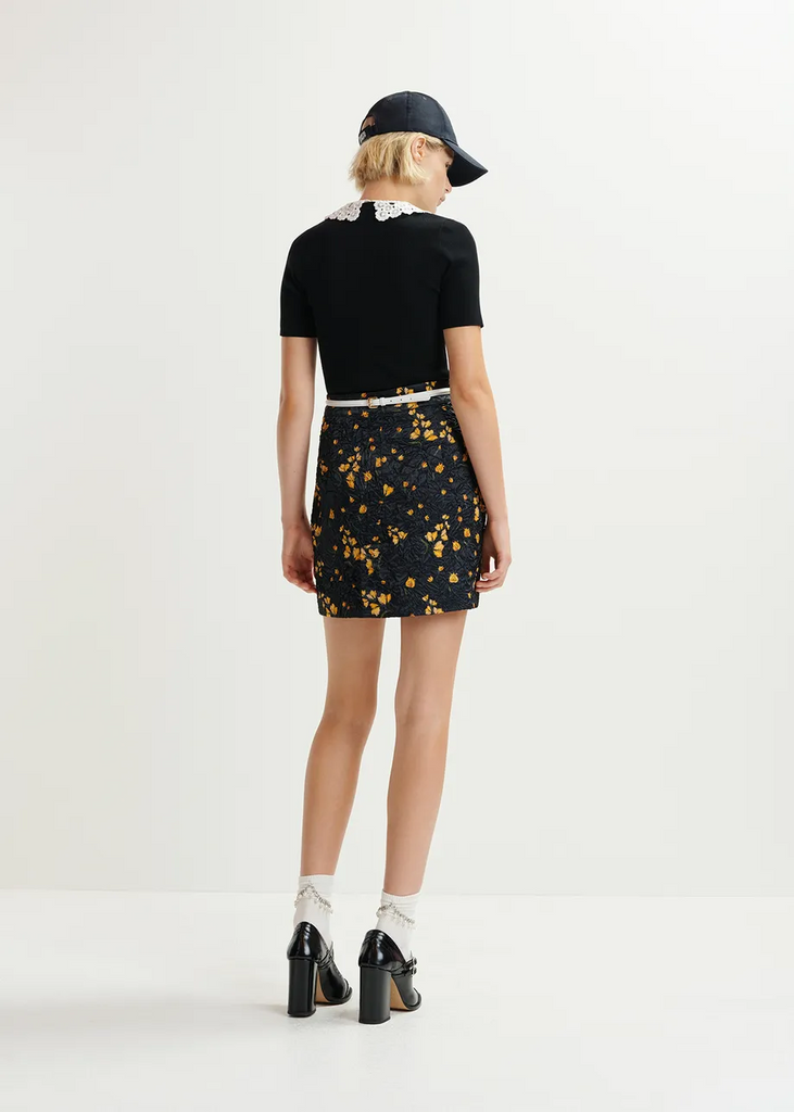 Essentiel Antwerp | Halamo Top W/Lace Collar | Black
